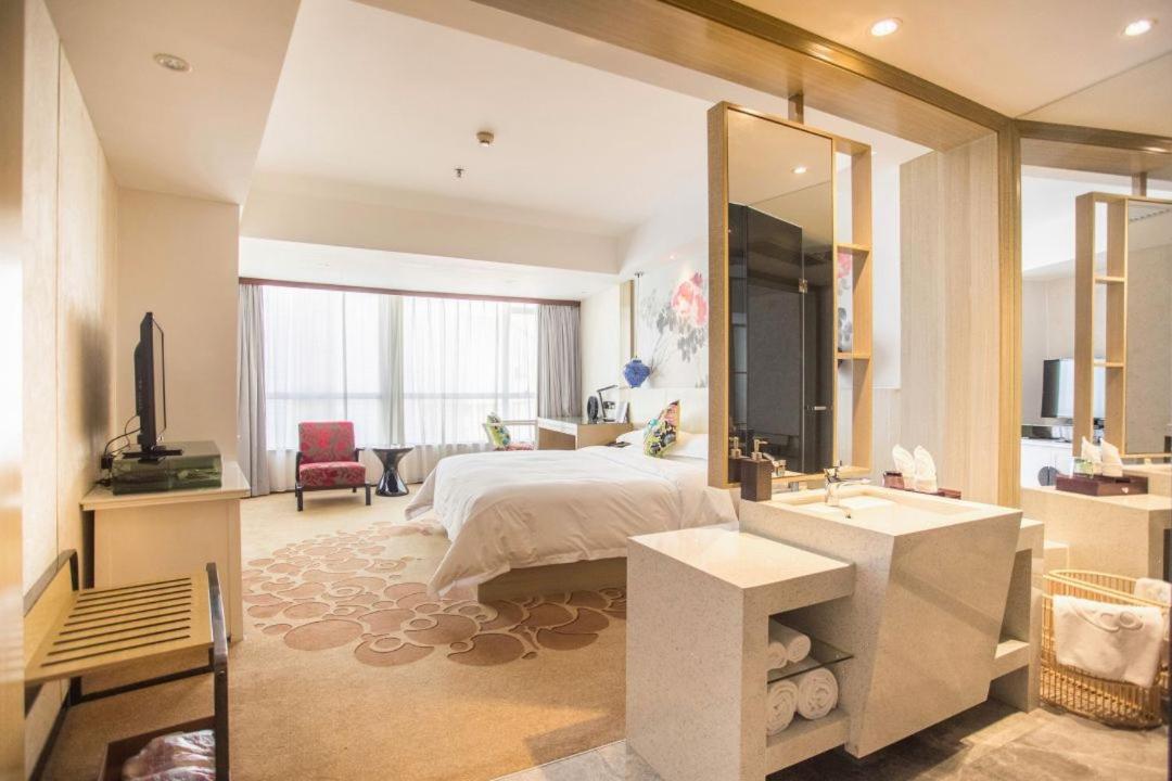 Paco Hotel Beijing Road Pedestrian Street Tuanyida Metro גואנגג'ואו מראה חיצוני תמונה